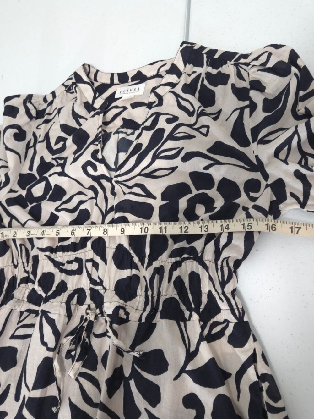 Velvet By Graham & Spencer Women's Floral Print 3/4 Sleeve Dress - Picture 5 of 15